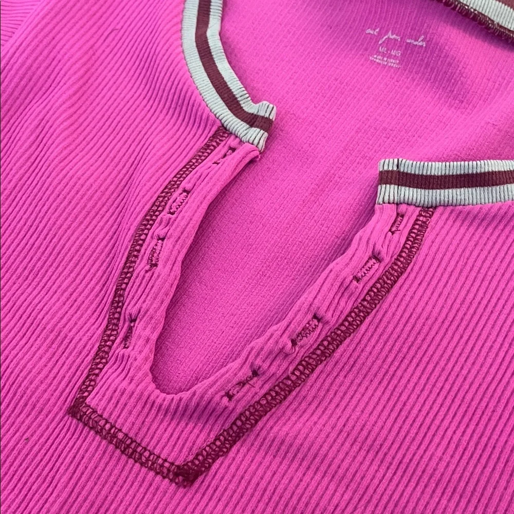 Urban Outfitters Pink Short Sleeve Top - Picture 4 of 4